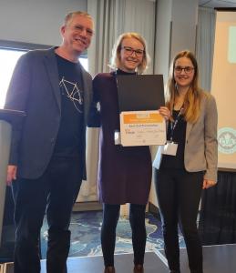  best oral presentation award at the Annual Canadian Bladder Cancer Research Forum Meeting